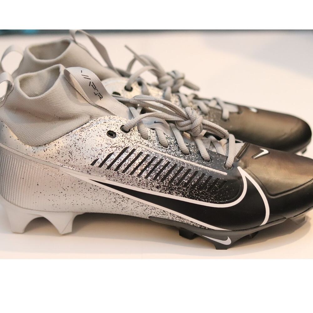 Nike Vapor Edge Pro 360 2 Football Cleats Sz 15